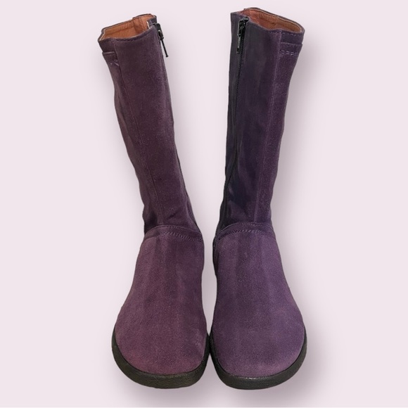 Suede Mid-calf Boots - Picture 3 of 7